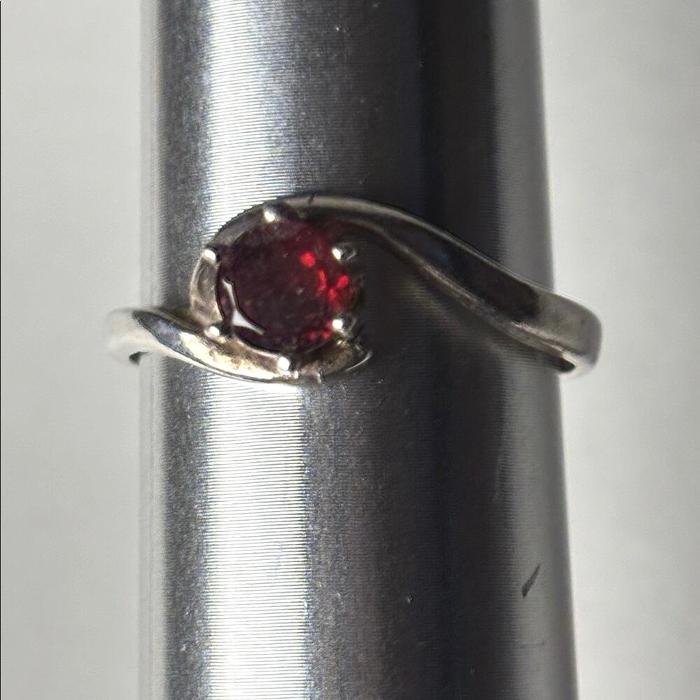 Vintage Dainty Silver Tone Red Stone Ring Size 6 Garnet Style